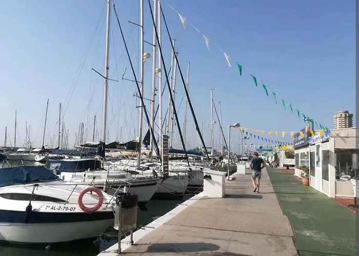 Centro Melanie Apartment